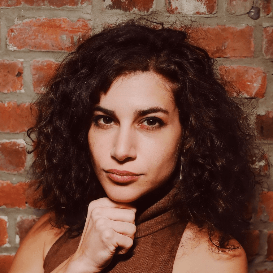 Naomi Karavani